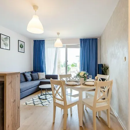 Apartamenty Familijne- Os Feniks Kolobrzeg Exterior photo